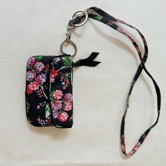 Vera Bradley Floral ID Card Holder Keyring Mini Wallet Quilted Black Boho Travel - Picture 1 of 2